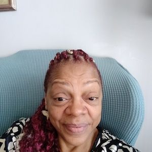 Meet your Posher, Deidre